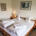 Lägenhet C 033 By Interhome Disentis